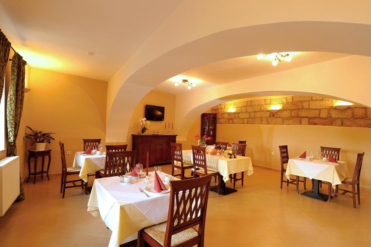 Hotel U Krale Jicin Restaurant photo